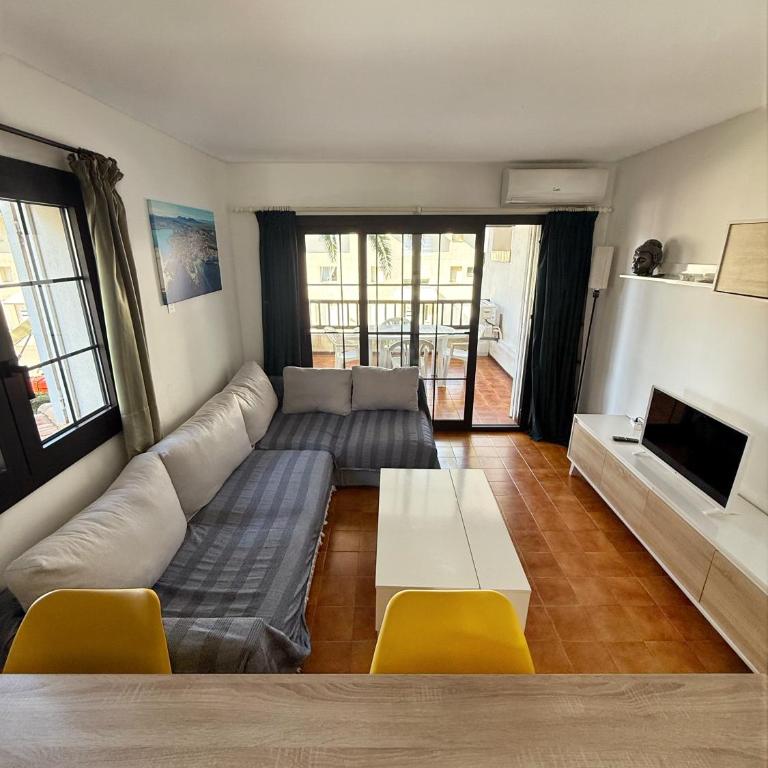 Apartamento en la Escala con piscina y parking - Apartamento de 2 dormitorios - 8