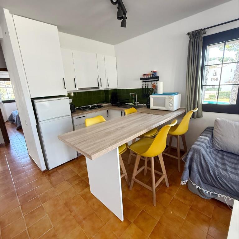 Apartamento en la Escala con piscina y parking - Apartamento de 2 dormitorios - 13