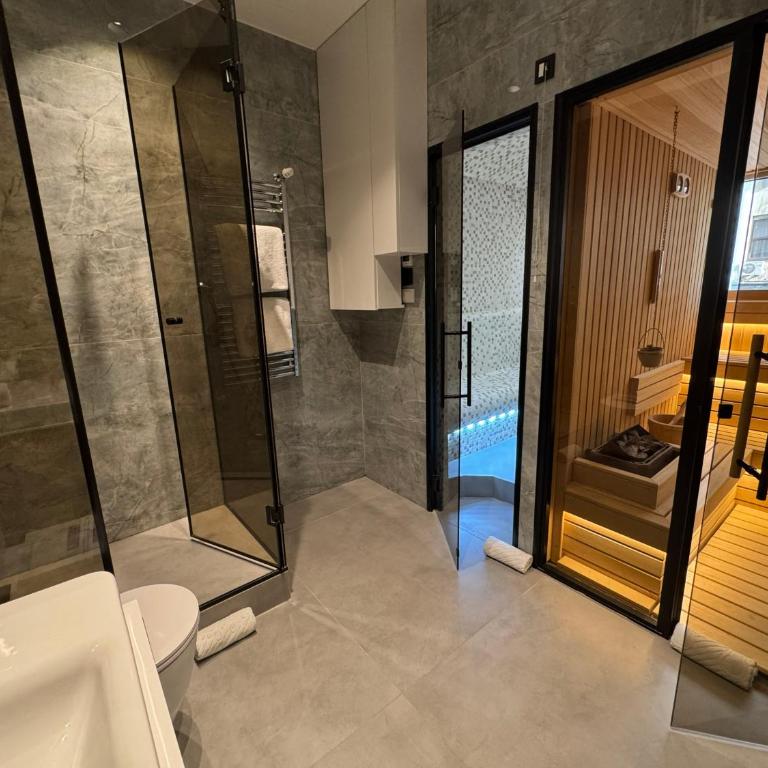 Atera Business Suites - One-Bedroom Apartment with Sauna and Hammam - Free Parking - 6