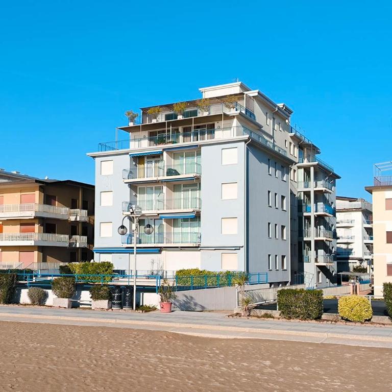 VILLA TERESA fronte mare - Appartamento con 2 Camere da Letto e Vista Mare - 10