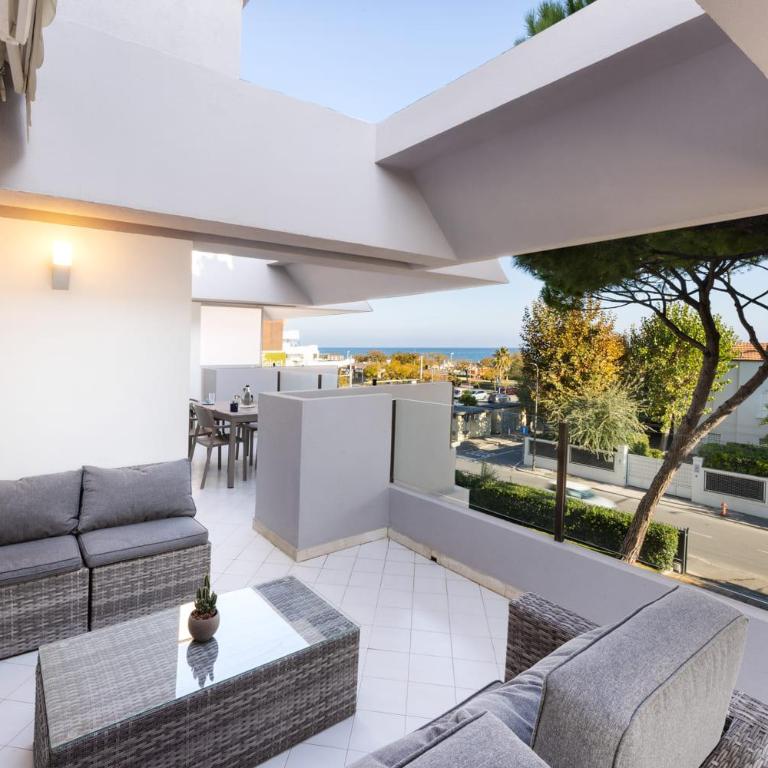 Carinzia Sea View 1982 - Riviera Collection - Two-Bedroom Apartment with Terrace and Sea View - 1