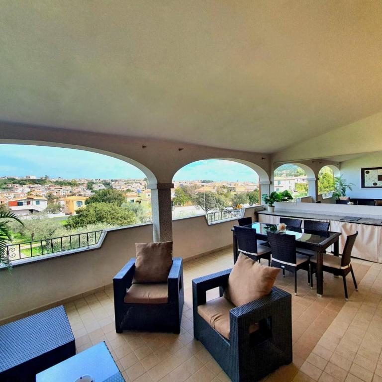 Casabel - Appartamento con veranda panoramica a Orosei - Casa con 2 Camere da Letto - 1