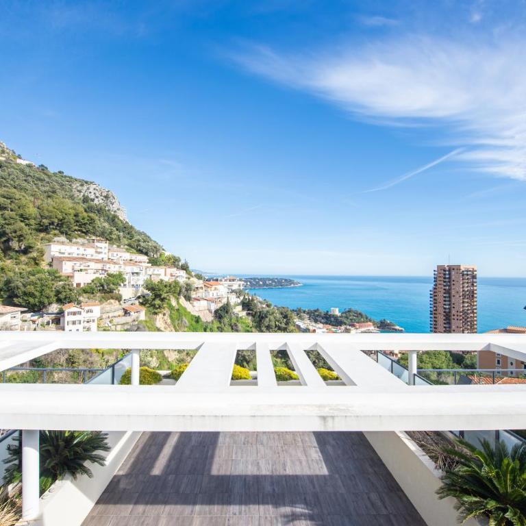 Luxueux 2 pièces - Terrasse vue mer - Parking - FO - Chambre Simple - 22