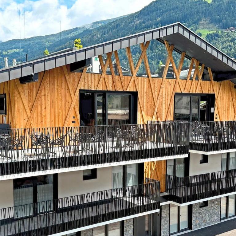 first mountain Hotel Zillertal - Standard Doppelzimmer - 3