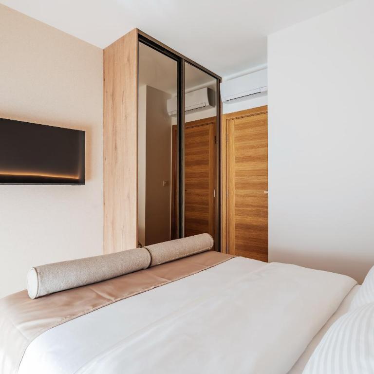 APART 28 - Premium Suites - Deluks Apartman sa 2 Spavaće Sobe i Balkonom - 6