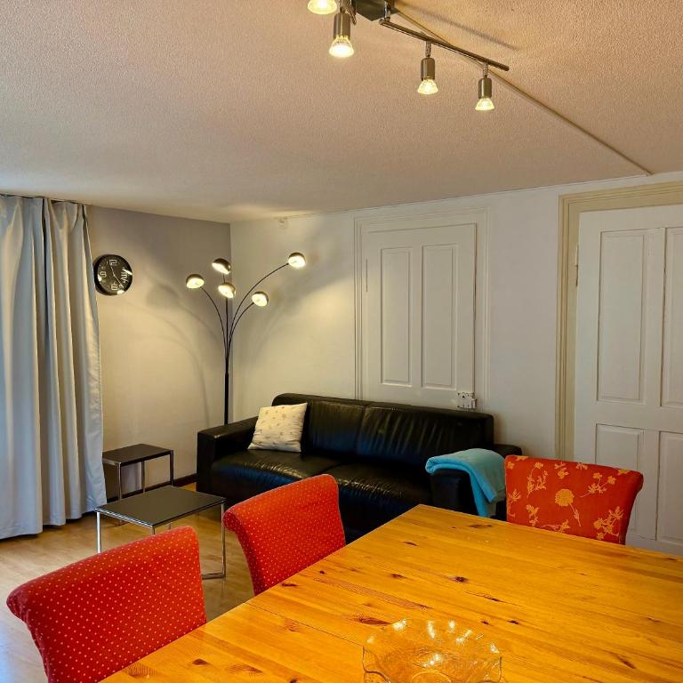 Downtown Apartments - Downtown 53 - Harderstrasse 44, 3800 Interlaken - 16
