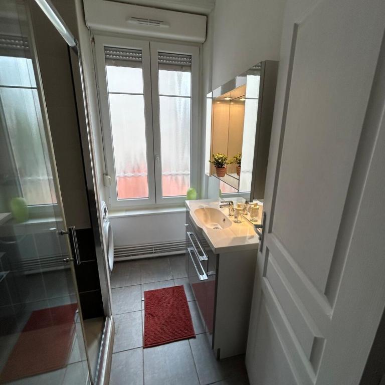 Le cocoon proche blandan et thermal - Apartamento de 1 dormitorio - 6