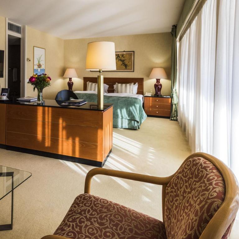 Royal Plaza Montreux - Junior Suite mit Balkon und Seeblick - 1