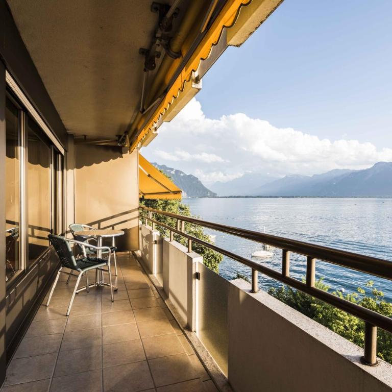 Royal Plaza Montreux - Junior Suite mit Balkon und Seeblick - 4