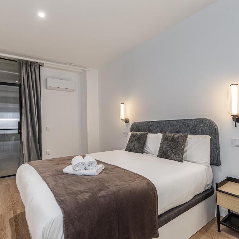 Queen's Plaza España Boutique - Alojamiento Corta Estancia - Habitación Doble con baño privado - 2