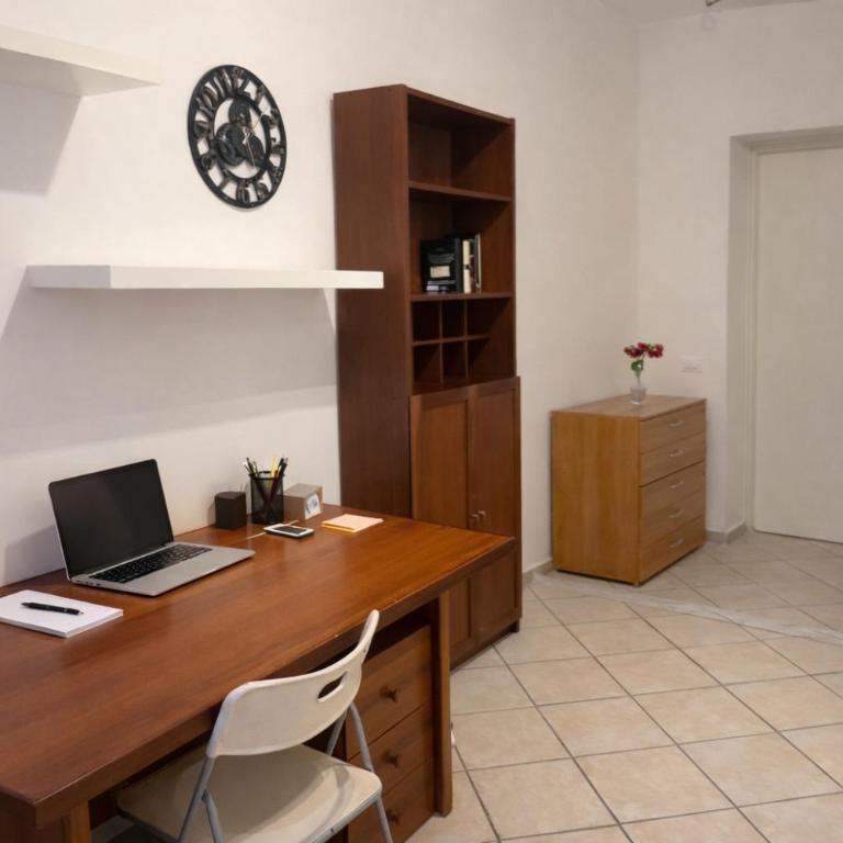 Jacuzzi Suite - Two-Bedroom Apartment - 15