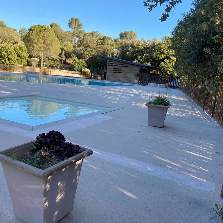 Appartement 65m2 avec Piscine et Rez de jardin 80m2 - Apartment mit 2 Schlafzimmern - 10