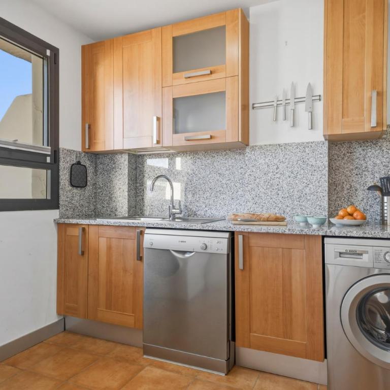 Perla Del Sol Estepona - Apartamento de 2 dormitorios con balcón y terraza - 20