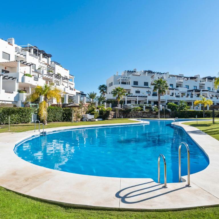 Perla Del Sol Estepona - Apartamento de 2 dormitorios con balcón y terraza - 22