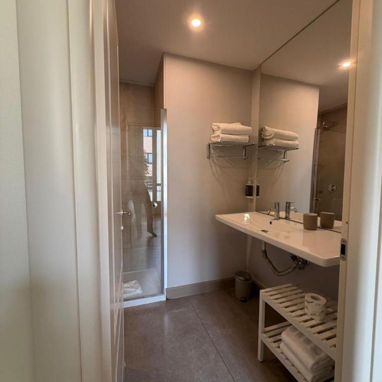 XX SETTEMBRE Urban Relais - Quadruple Room with Private Bathroom - 28