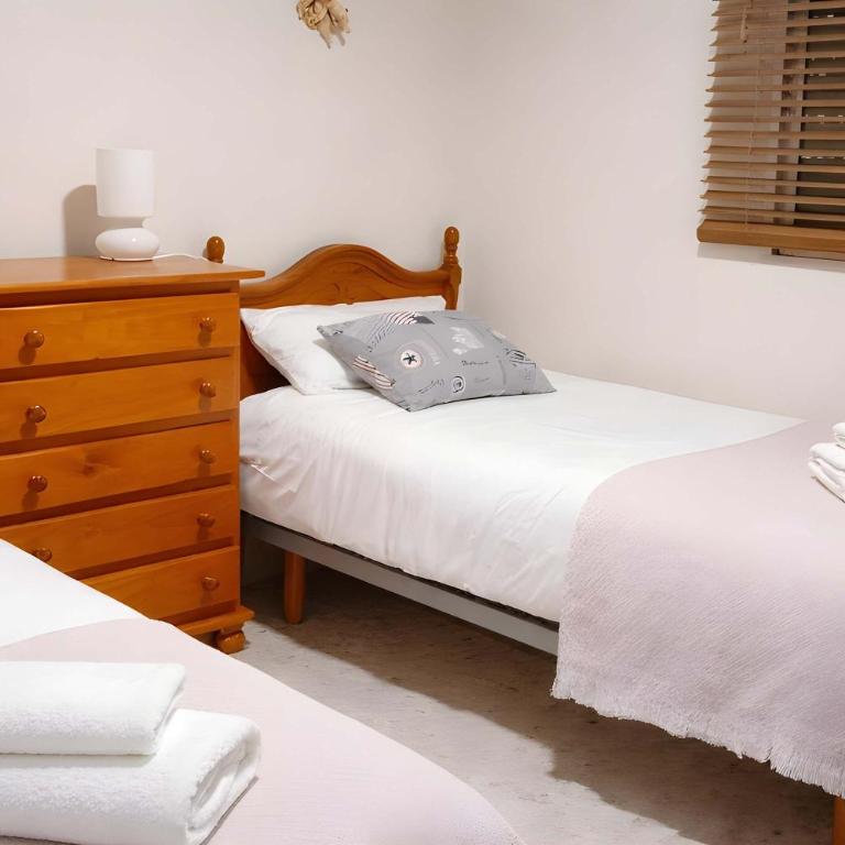 Chalet con Piscina Privada y Barbacoa Jerez ideal para familias - Casa - 18