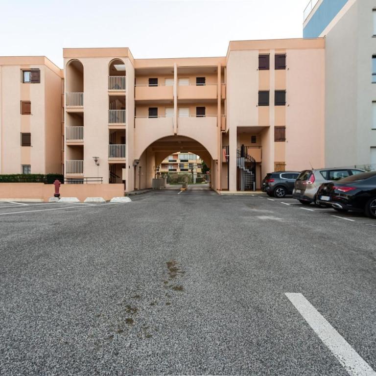 T2 à 300 mètres des plages de la faviere - Appartement 1 Chambre - 13