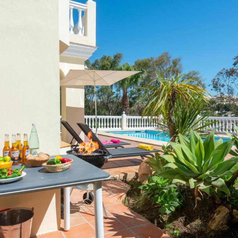 Villa La Cresta by Villa Plus - Villa - 22
