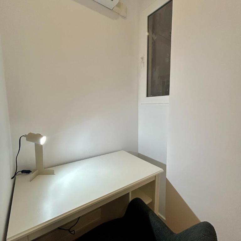 Long Stay Room 10 min walk to city center - One-Bedroom Apartment - 6