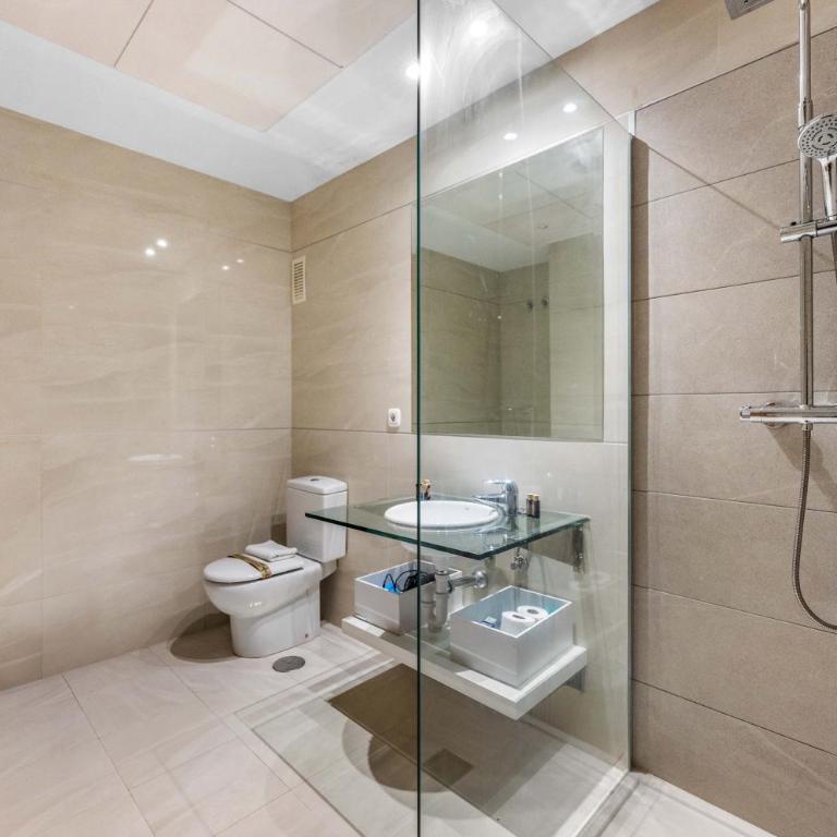 2b luxury in Beach Area new Golden Mile - Apartamento de 2 dormitorios con terraza - 5