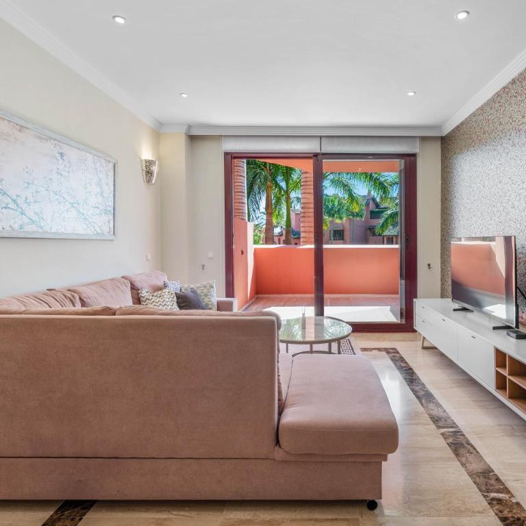 2b luxury in Beach Area new Golden Mile - Apartamento de 2 dormitorios con terraza - 1