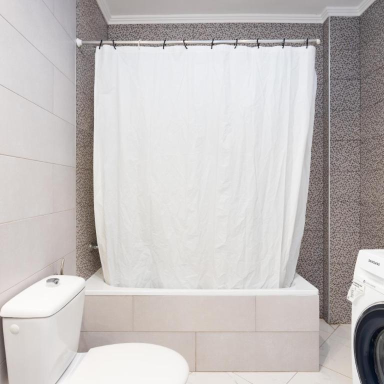 Home2Book Apart with Terrace & Pool in Costa Adeje - Apartamento de 1 dormitorio - 17