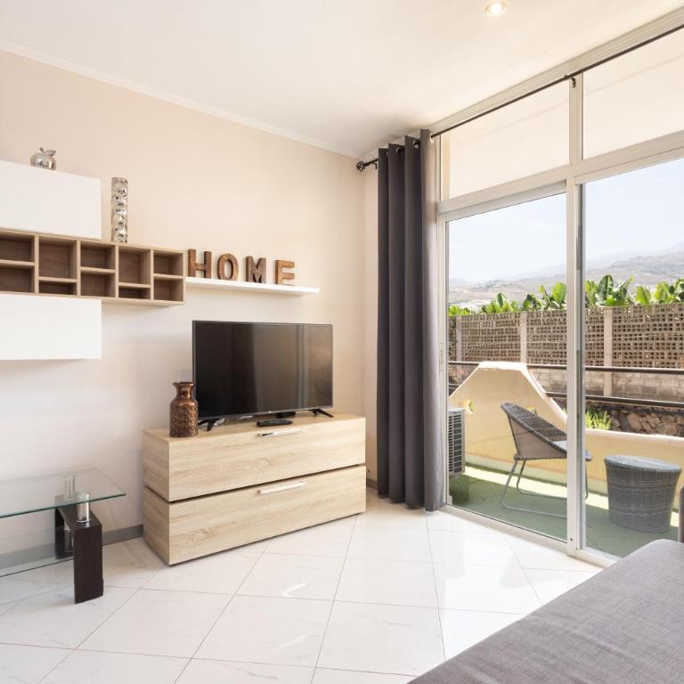 Home2Book Apart with Terrace & Pool in Costa Adeje - Apartamento de 1 dormitorio - 2