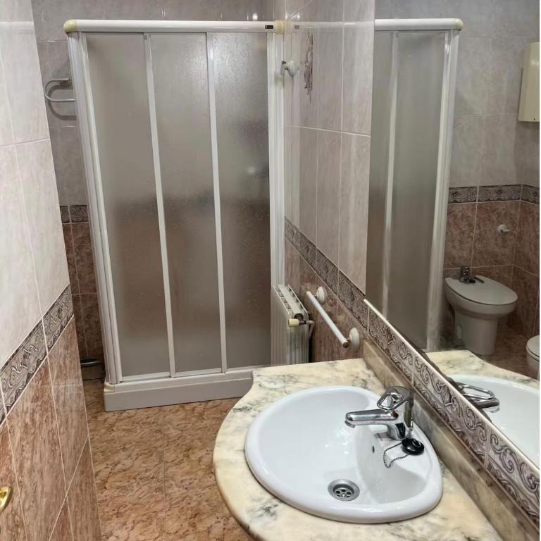 Apartamento soleado junto al mar Els Pins - Apartamento de 2 dormitorios - 17