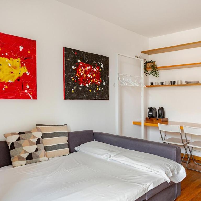 Independent house private garden - Four-Bedroom House - 24