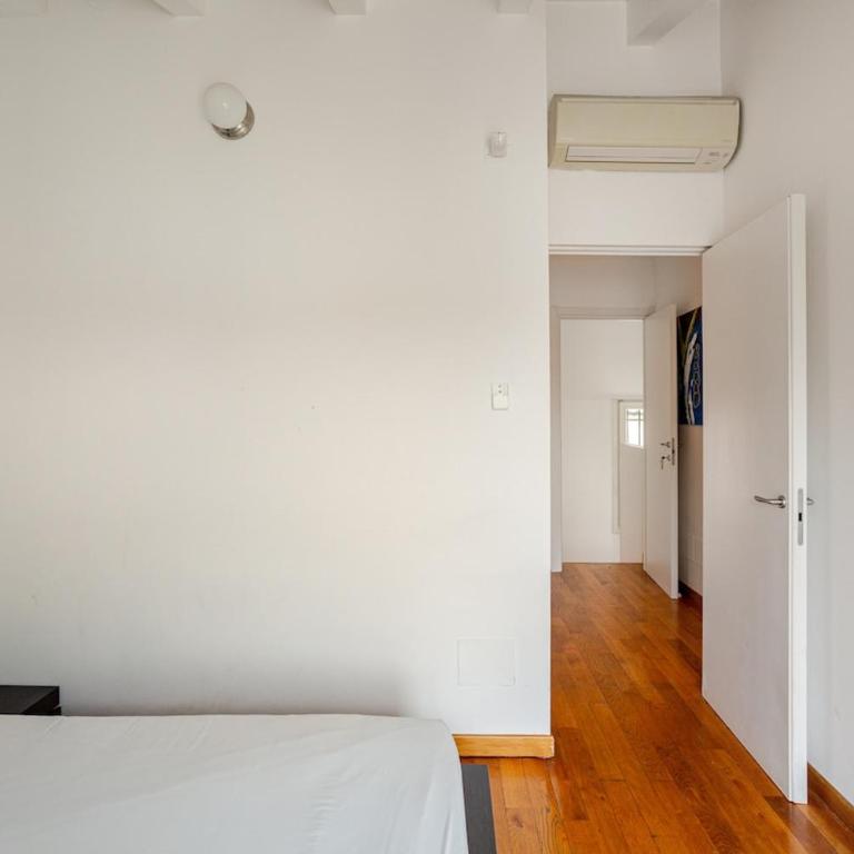 Independent house private garden - Four-Bedroom House - 26