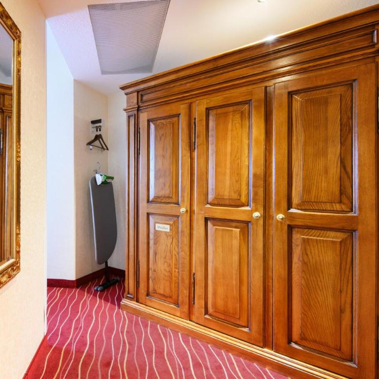 KING's Hotel First - Double Room - 10