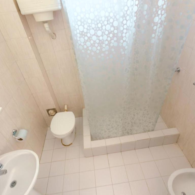 La Veleta - One-Bedroom Apartment - 5
