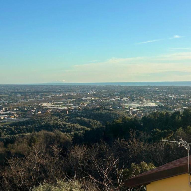 Splendida Casa A Camaiore Con Vista Mare - Casa Vacanze con 2 Camere da Letto - 5