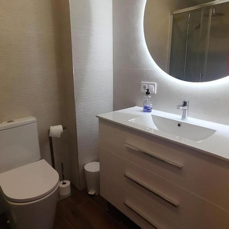 Casa Almadraba - Two-Bedroom Apartment - 12