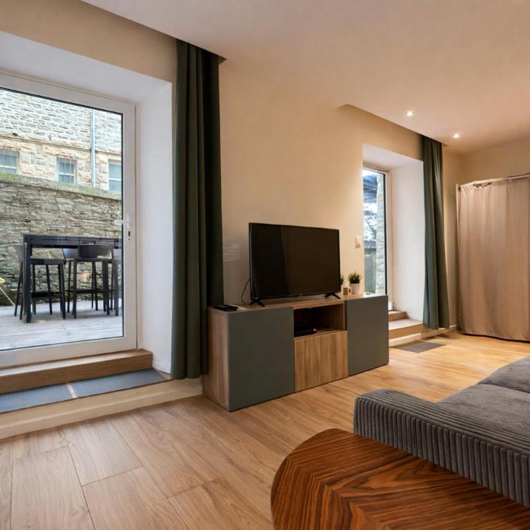 Magnifique appartement avec terrasse, parking et vue sur l'océan pour 6 - Appartement 2 Chambres - 9