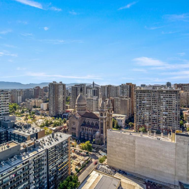 Serrano City - Central Apartment Wifi and views - Two-Bedroom Apartment with City View - 8