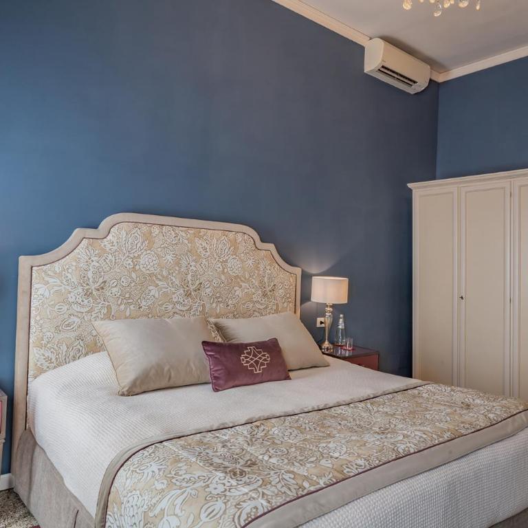 Canaletto Apartment with Canal View in Dorsoduro - Two-Bedroom Apartment with Water View - 27