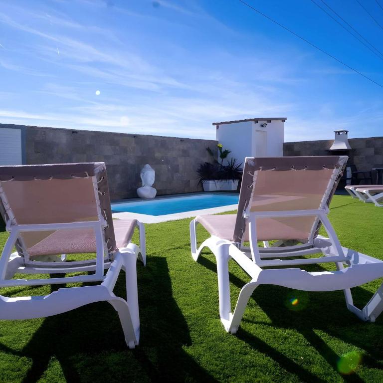 Chalet con Piscina privada Terraza Aire Acondicionado - Apartamento - 5