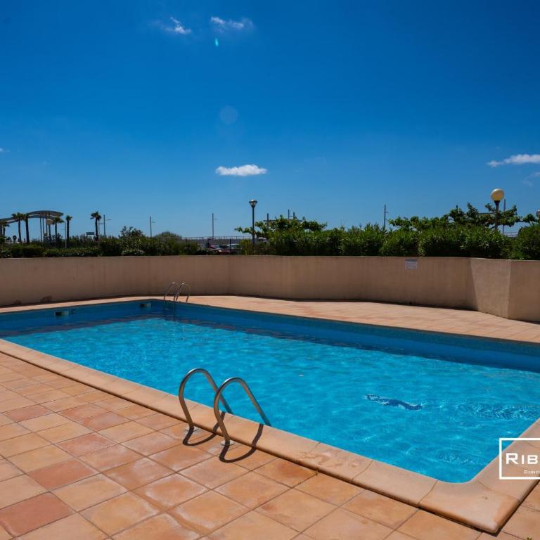 Riboleys - T3 climatisé avec piscine face à la mer - Appartement - 17
