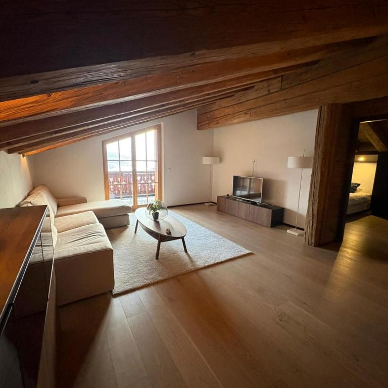 Les Elans - Two-Bedroom Apartment - 6