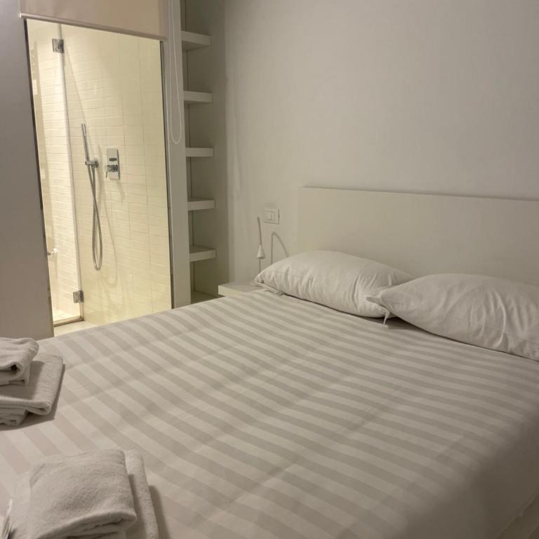 Design e storia nel cuore di Torino AC and Lift - Two-Bedroom Apartment - 19