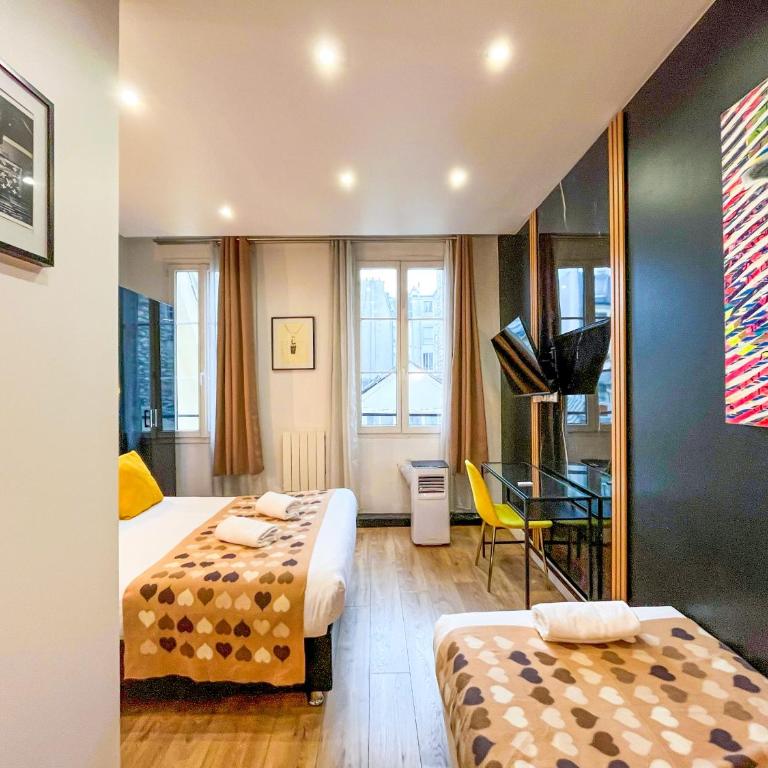 UrbanFlat 158 - Cosy Apartment in the center of Paris - Apartment - 12