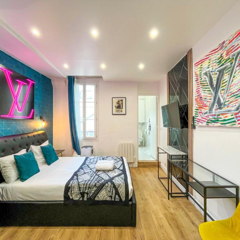 UrbanFlat 158 - Cosy Apartment in the center of Paris - Apartment - 18