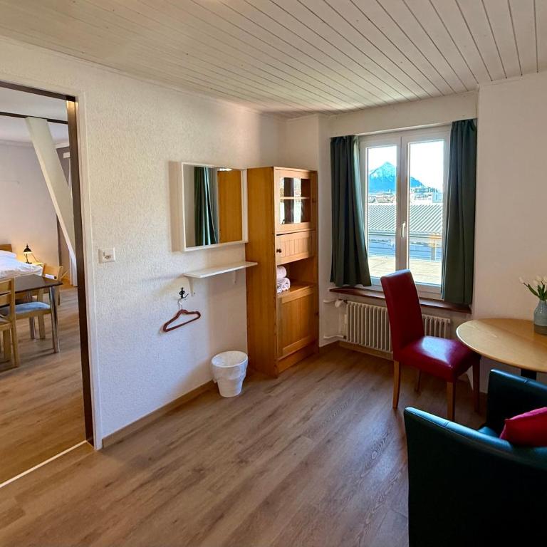 Downtown Apartments - Apartment Interlaken - 11