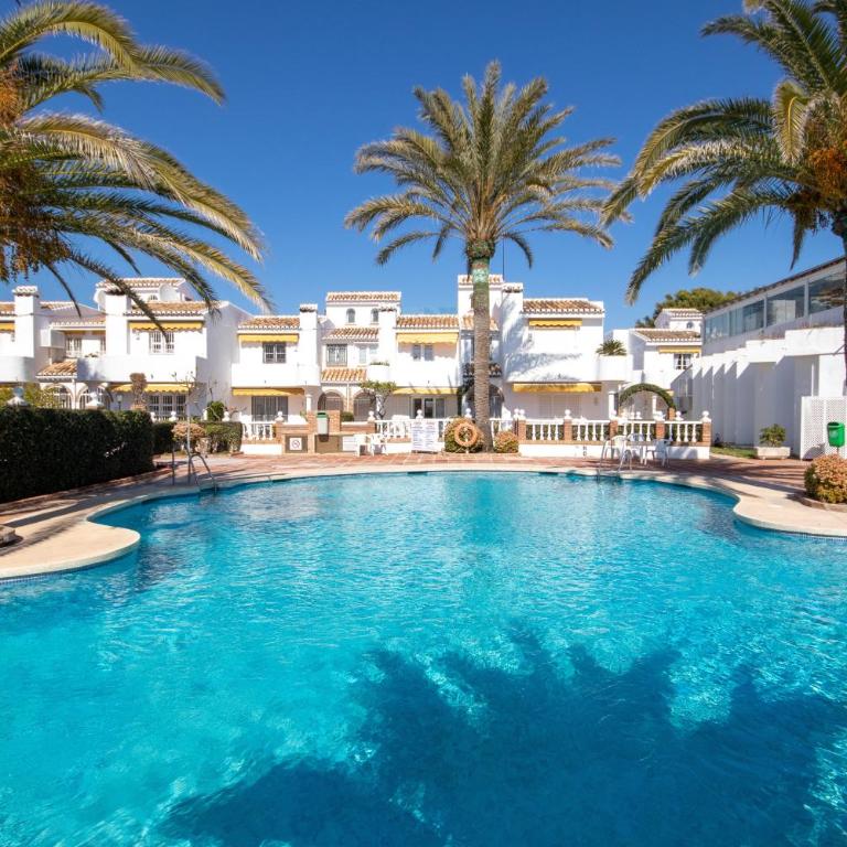 3 Bed Townhouse with roof terrace, 100m to beach - Casa de 3 dormitorios - 1