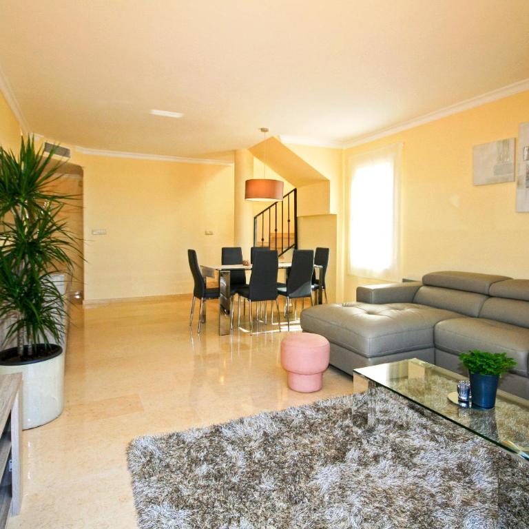 Stylish Duplex Penthouse Los Lagos de Santa Maria - Apartamento de 2 dormitorios con vistas - 6