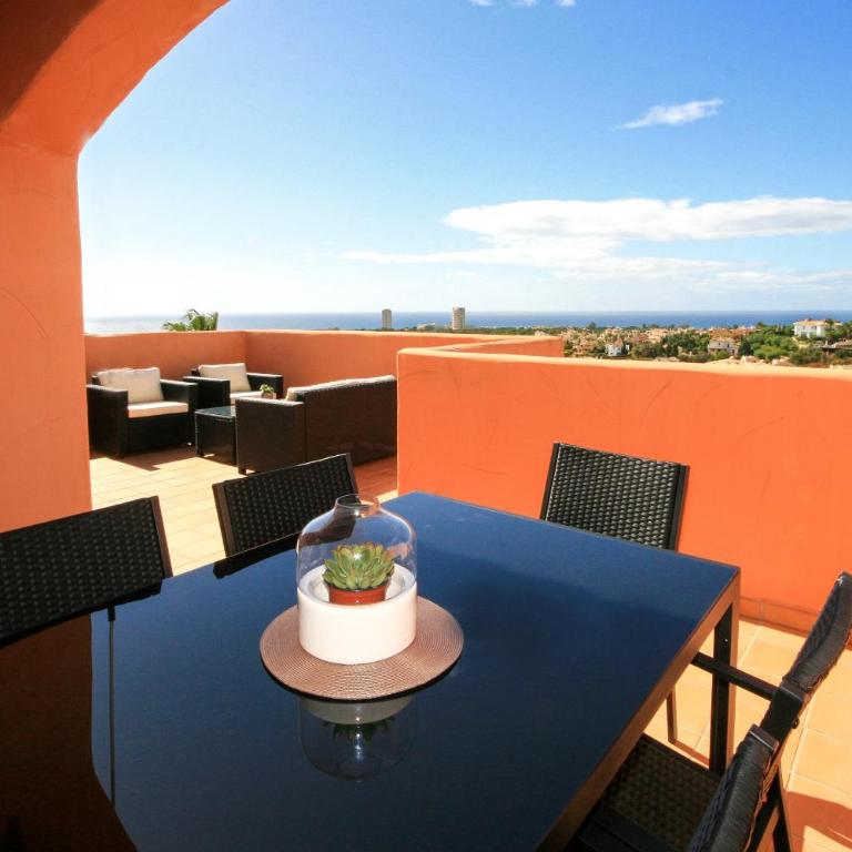 Stylish Duplex Penthouse Los Lagos de Santa Maria - Apartamento de 2 dormitorios con vistas - 10