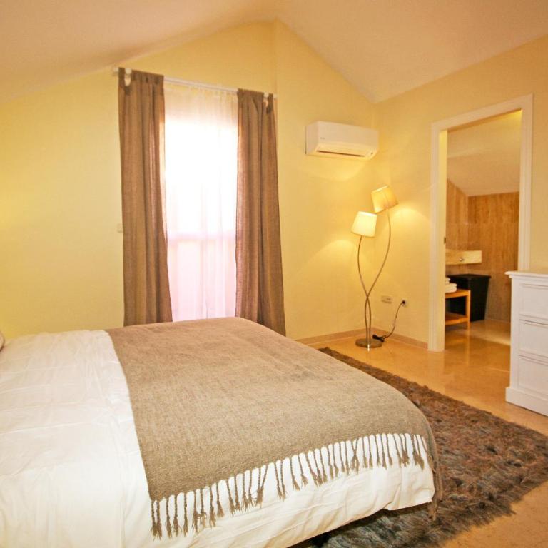 Stylish Duplex Penthouse Los Lagos de Santa Maria - Apartamento de 2 dormitorios con vistas - 14