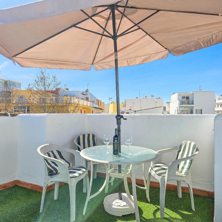 3 Bed Townhouse roof terrace 100m to the beach - Casa de 3 dormitorios - 43