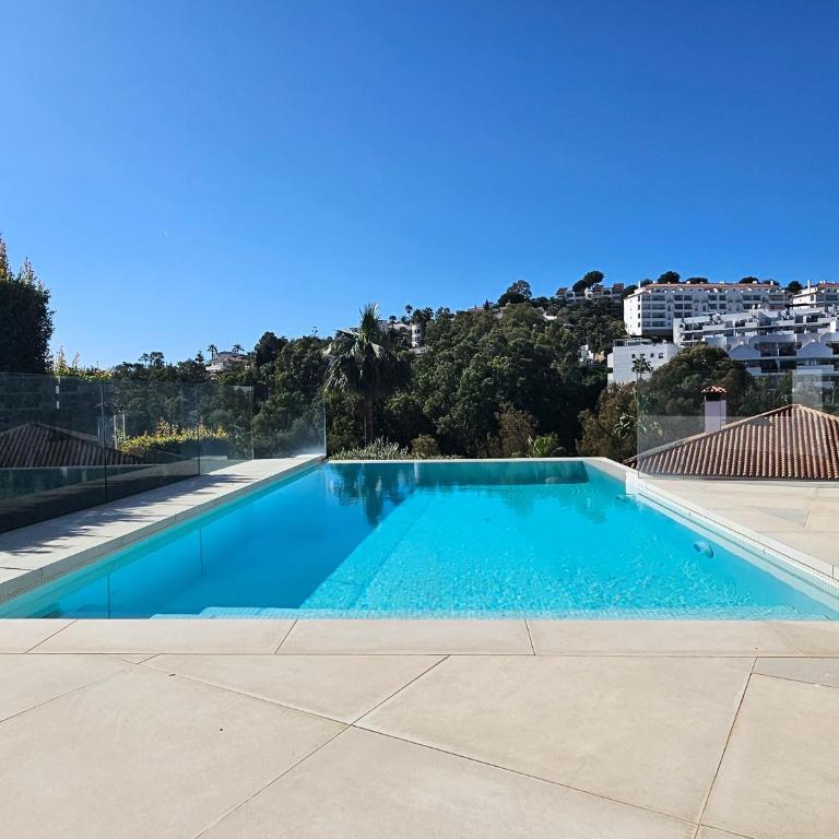 Modern 3 Bed Villa with Private Pool near La Cala - Villa con piscina privada - 1